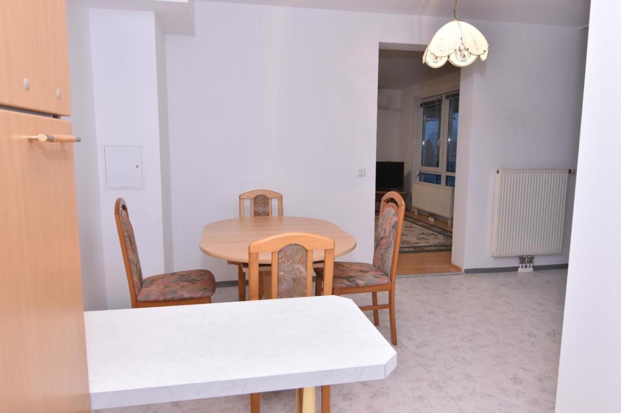 Modern Apartment At Vic Вена Экстерьер фото