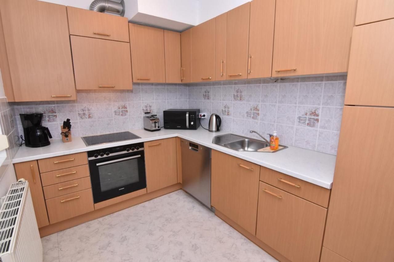 Modern Apartment At Vic Вена Экстерьер фото